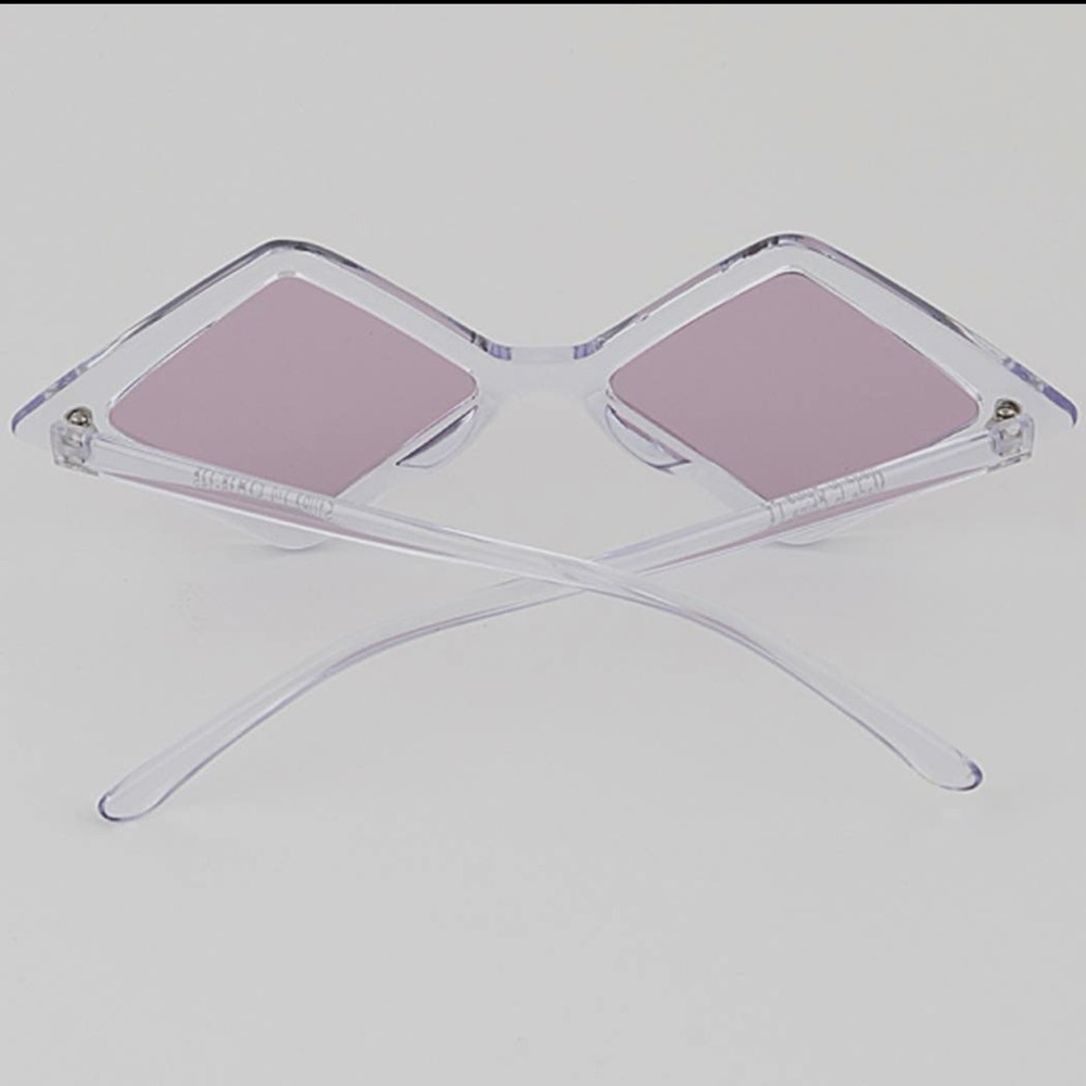 Diamond Frame Collection - Picture 2 of 5